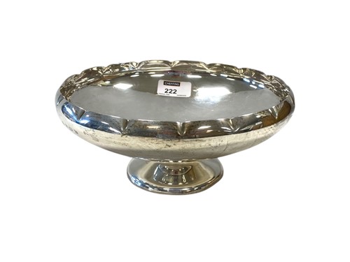 Lot 222 - A silver pedestal dish, 425g (13.5ozt)