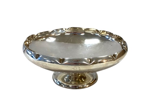 Lot 224 - A silver pedestal dish, 220g (7ozt)