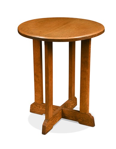 Lot 382 - In the manner of Heal's, an oak occasional table