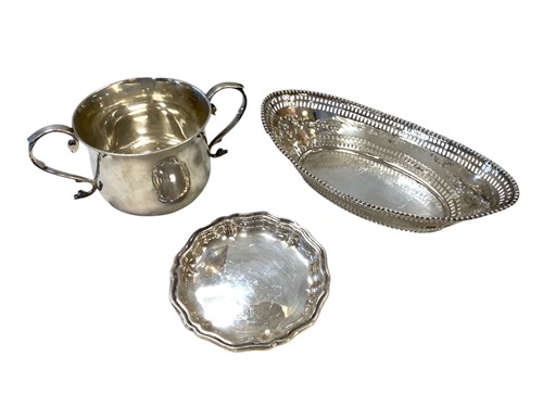 Lot 225 - A silver porringer, together with a silver pin...