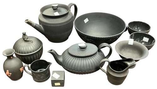 Lot 36 - Various Wedgwood black basalt wares to include...