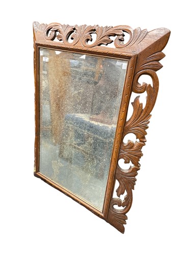 Lot 526 - A Florentine style mirror with pierced frame...