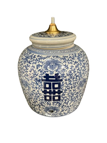Lot 17 - Modern Chinese lamp base