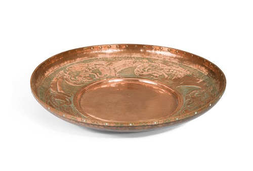 Lot 198 - An Arts & Crafts copper charger