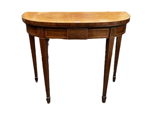 Lot 591 - A George III mahogany and satinwood...