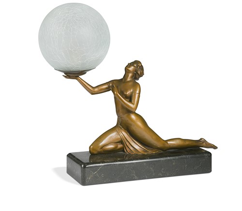 Lot 206 - An Art Deco style figural bronzed table lamp