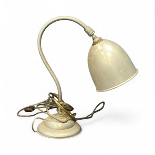 Lot 168 - Mid 20th century desk lamp 32cm high