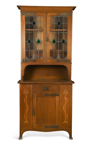 Lot 368 - An Arts & Crafts oak bookcase