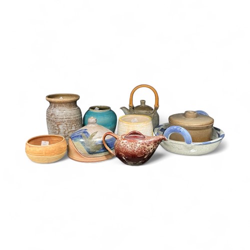 Lot 58 - Collection of decorative and useful Studio...