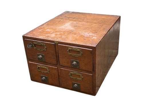 Lot 540 - Standard 'Classeur Brevete' Bordeaux Lille,...