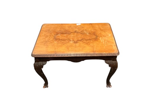 Lot 616 - A 1930s walnut low table, 47 x 68 x 47cm:...