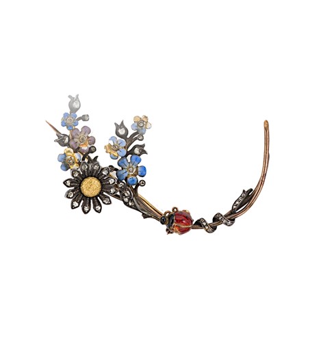 Lot 6 - A diamond and enamel brooch