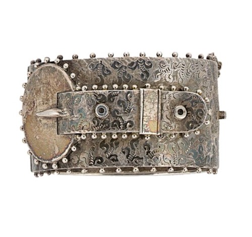 Lot 2 - A late Victorian silver buckle cuff bangle