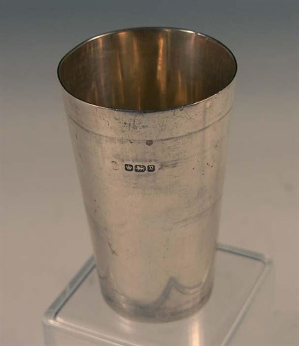 Lot 428 - A silver spirit measure or beaker