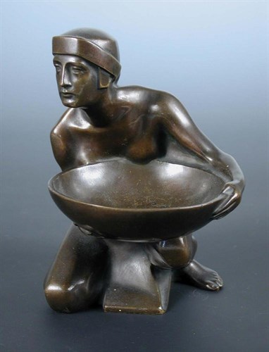 Lot 519 - Gustav Gurschner, An Art Deco bronze of a bowl bearer