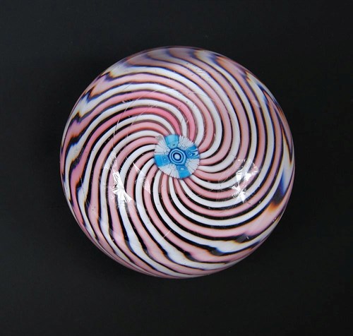 Lot 495 - A Clichy pink swirl paperweight, circa 1850