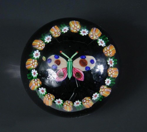 Lot 500 - Attributed to Ysart, a butterfly paperweight