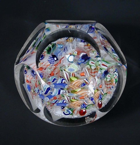 Lot 502 - A St. Louis facetted scramble paperweight