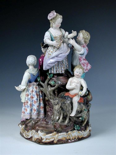 Lot 115 - A late 19th century Meissen figural group