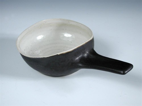 Lot 472 - A Lucie Rie and Hans Coper pouring vessel