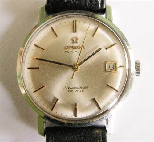 Lot 294 - A Gentlemans steel cased Omega 'Seamaster De Ville' automatic wristwatch