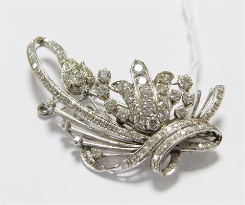 Lot 285 - A platinum and diamond floral spray brooch