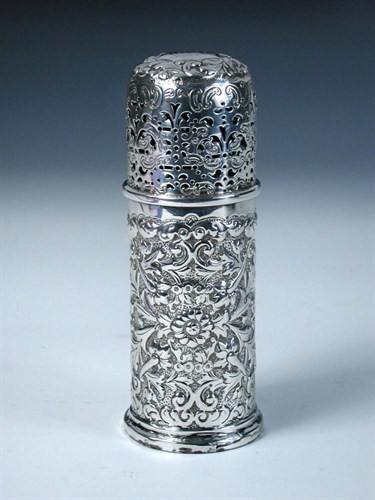 Lot 434 - A Victorian silver sugar caster