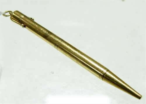 Lot 215 - A Baker's Pointer 9ct gold cased propelling pencil
