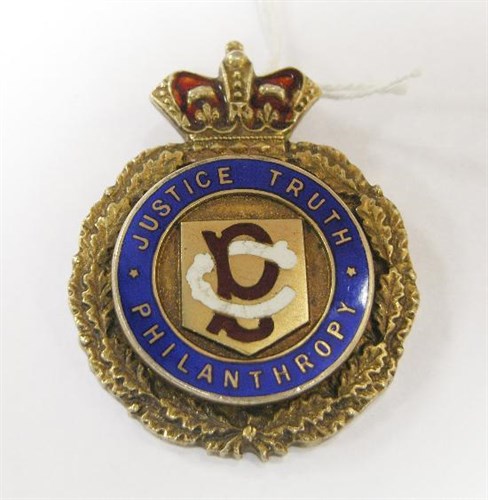 Lot 278 - A silver gilt and coloured enamel masonic jewel