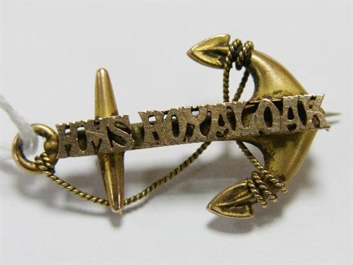 Lot 240 - A brooch modelled as a fouled anchor