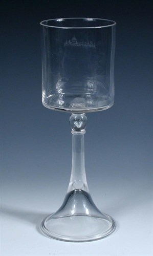 Lot 483 - Sir Laurence Whistler, CBE, (1912 -2000), 'The Idea of a City', a rare stipple engraved Whitefriars goblet