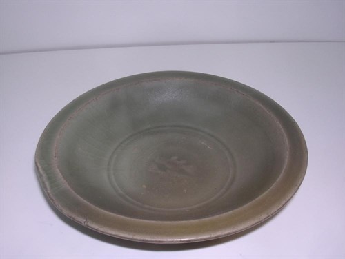 Lot 164 - A Song dynasty celadon dish