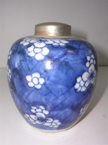 Lot 165 - A Chinese blue and white jar and white metal cover, period of Kangxi