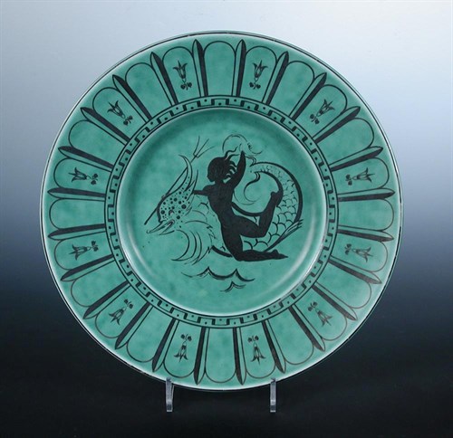 Lot 477 - A Gustavsberg charger designed by Wilhelm Kage