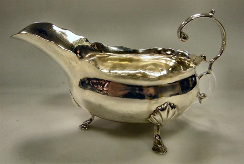 Lot 378 - A George III silver sauceboat
