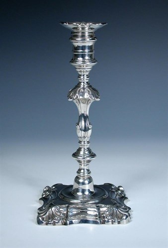 Lot 425 - An 18th century style silver candlestick