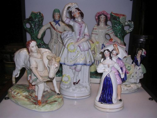Lot 18 - Six various Staffordshire figures