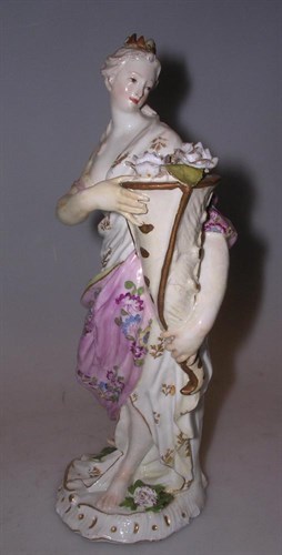 Lot 127 - Attributed to Meissen, an 18th century German porcelain figure of Flora