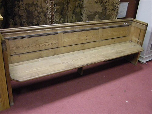 Lot 159 - A Victorian pine pew