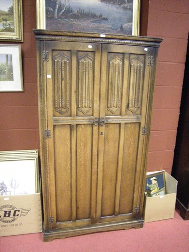 Lot 171 - An Edwardian wardrobe
