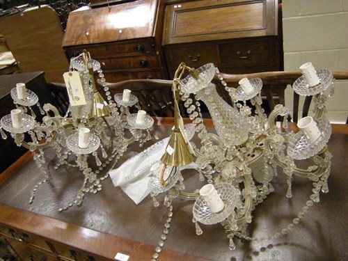 Lot 118 - Two crystal chandeliers