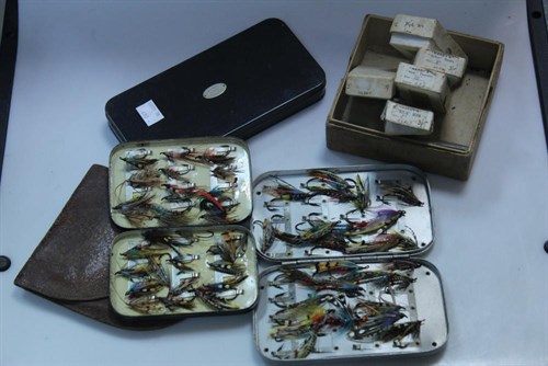 Lot 620 - Hardy - a Japanned wet fly tin