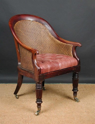 Lot 698 - A Regency mahogany library bergere