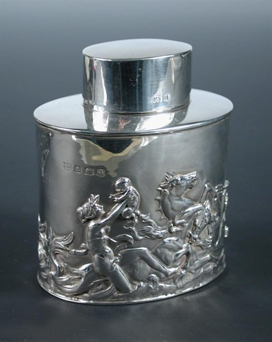 Lot 281 - A silver tea caddy