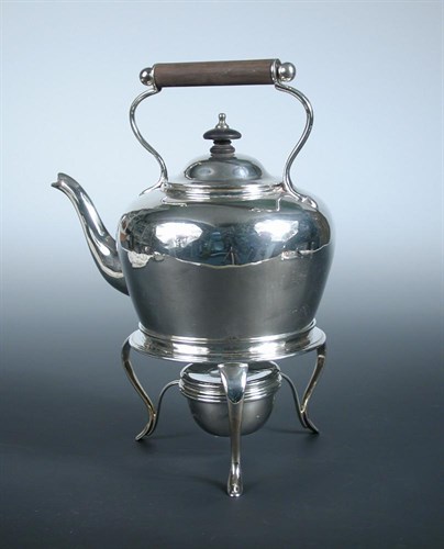 Lot 312 - A late Victorian silver teakettle