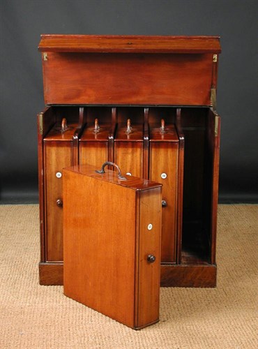 Lot 712 - A 19th century mahogany specimen cabinet 