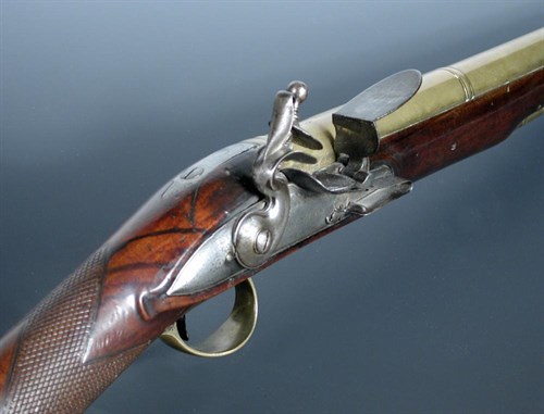 Lot 622 - 'Heylin, Cornhill, London', an early George III flintlock blunderbuss, circa 1760