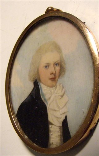 Lot 607 - Style of Frederick Buck (1771- circa1839) , a portrait miniature of a gentleman