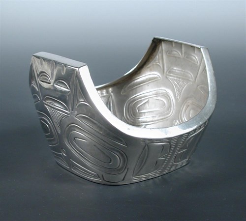 Lot 228 - A modern metalwares bowl 