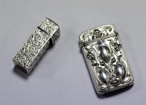 Lot 250 - A small Victorian silver perfume bottle